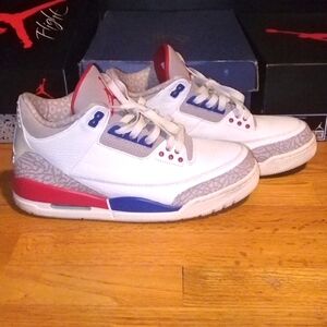 Air Jordan 3 Retro International Flight 2018 Size 9 136064-140